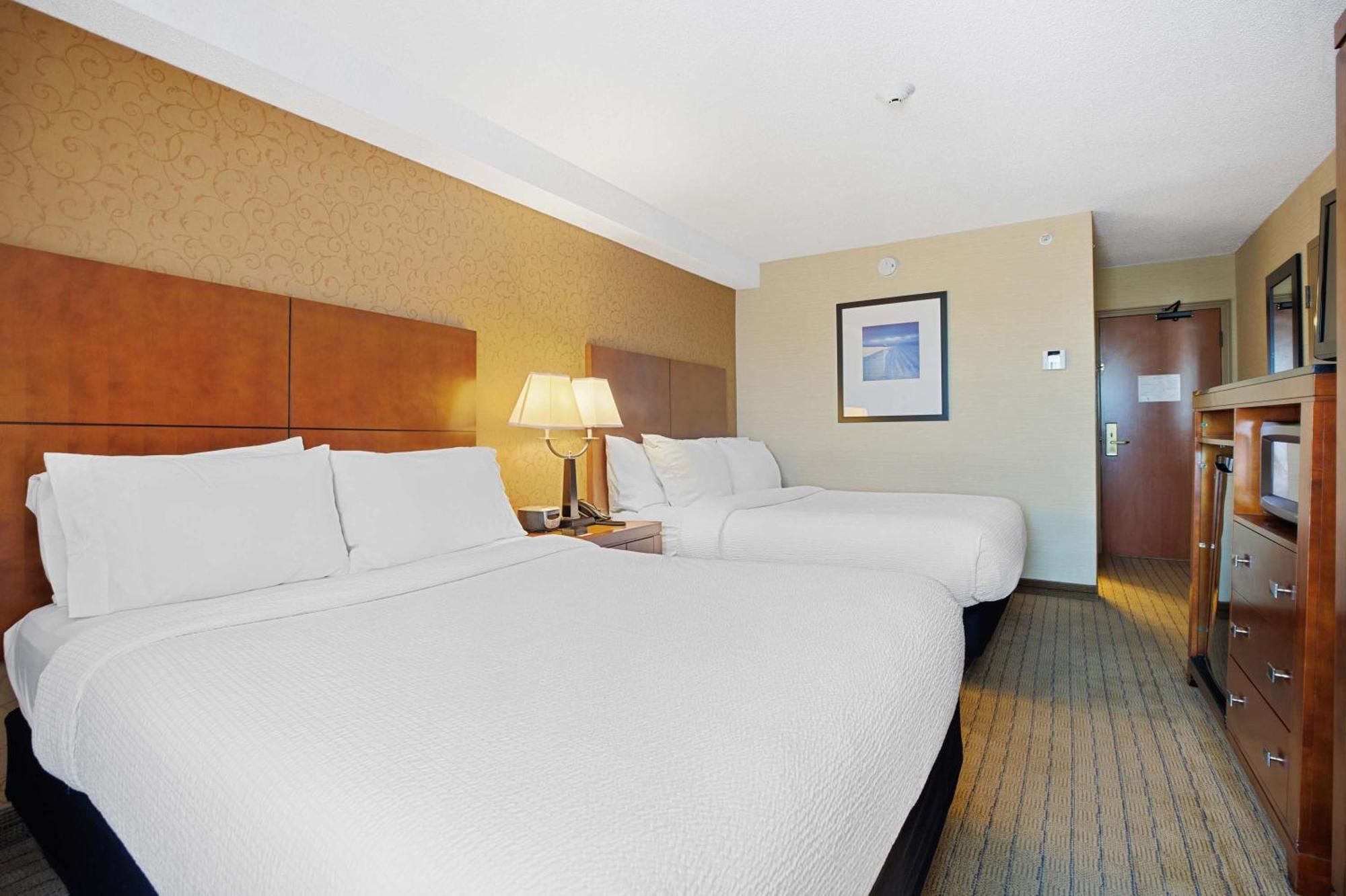 Sandman Hotel & Suites London Downtown Εξωτερικό φωτογραφία