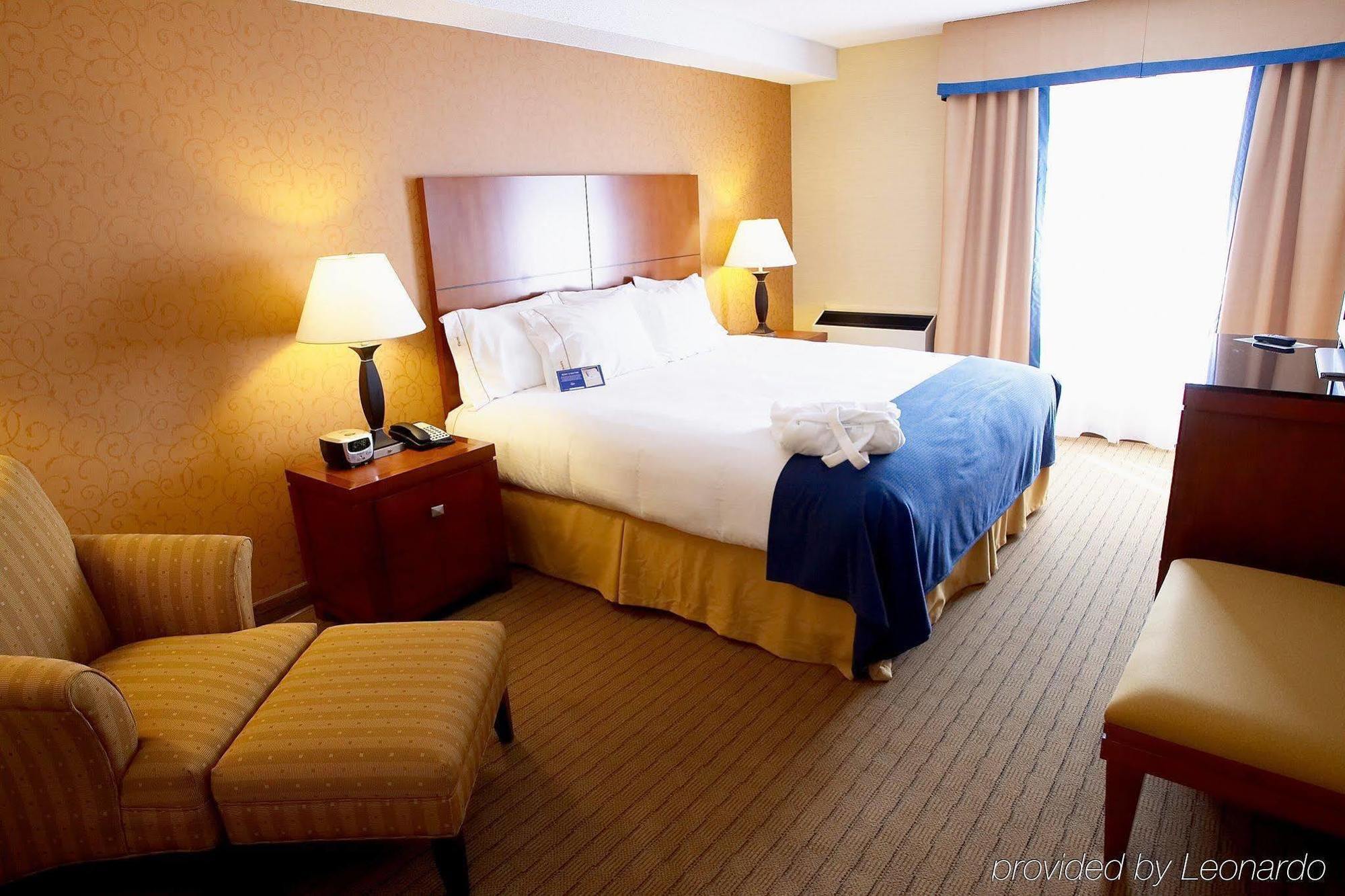 Sandman Hotel & Suites London Downtown Δωμάτιο φωτογραφία