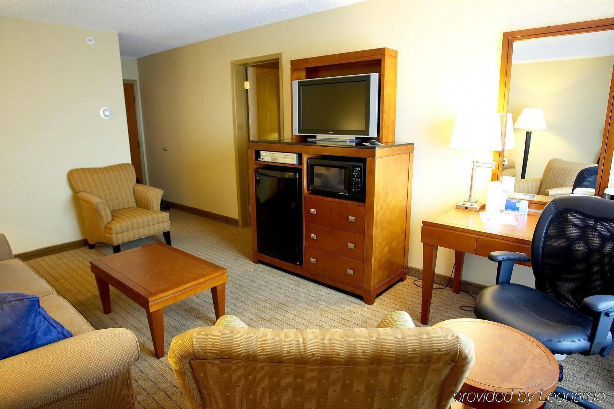Sandman Hotel & Suites London Downtown Εξωτερικό φωτογραφία